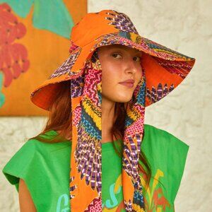 NWT Farm Rio Beaded Macaws Hat